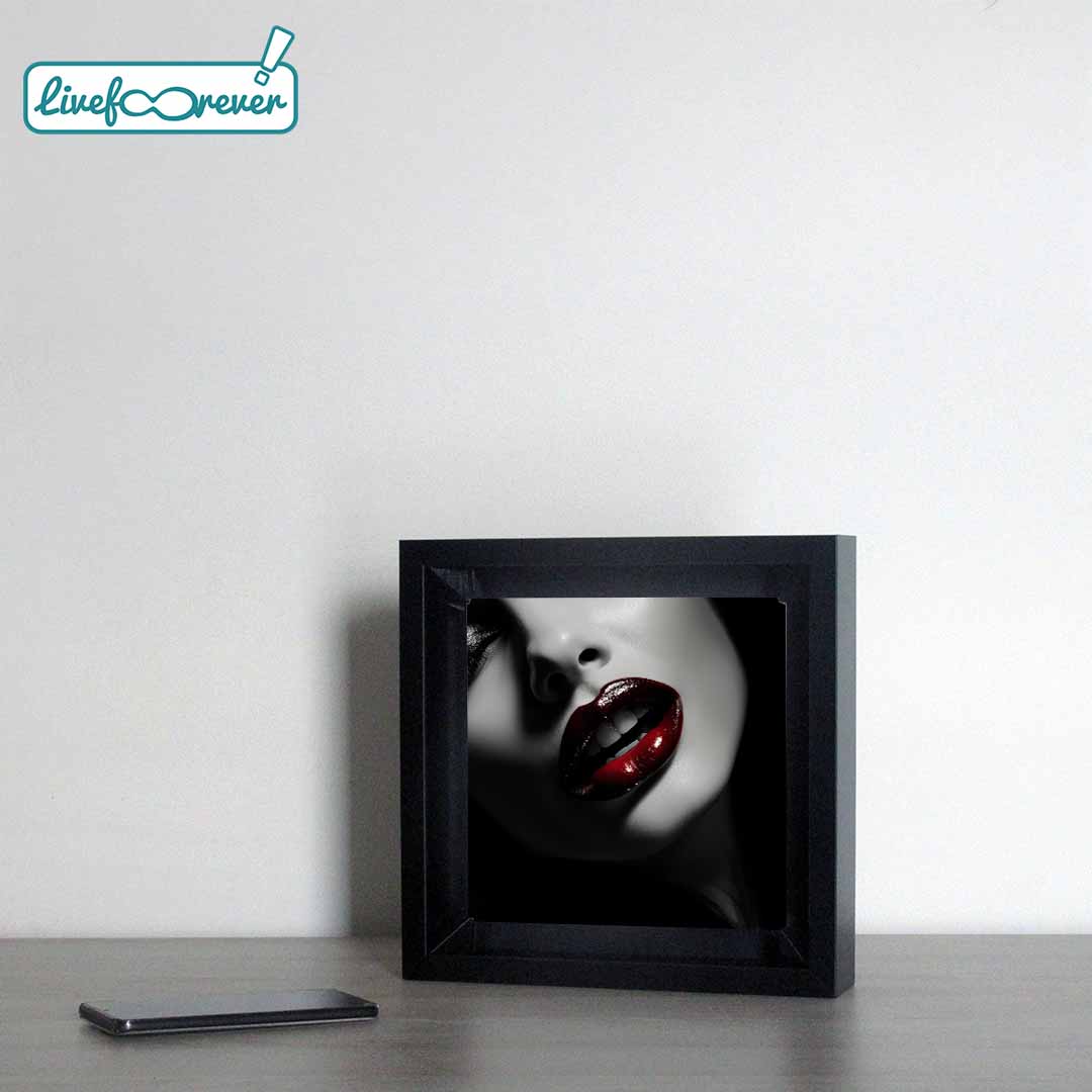 Kosü - stampa fotografica su mattonella in ceramica – Musae 01